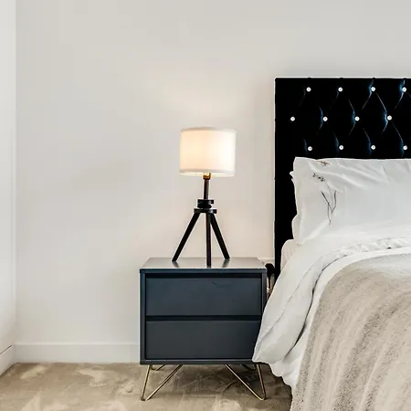 Khayat Homes - The Khalifa - One Bed Luxury Apt Londres Extérieur photo